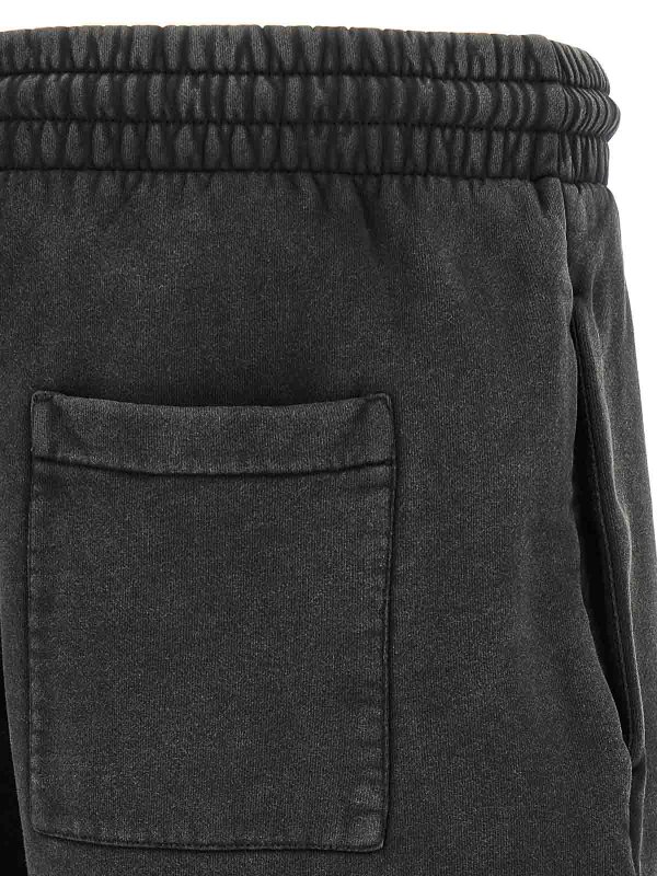 Outline Arrow Skate Bermuda Shorts shop online: OFF-WHITE