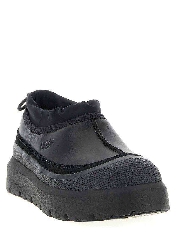 UGG: Zapatos chinelas online - Chinelas - Negro