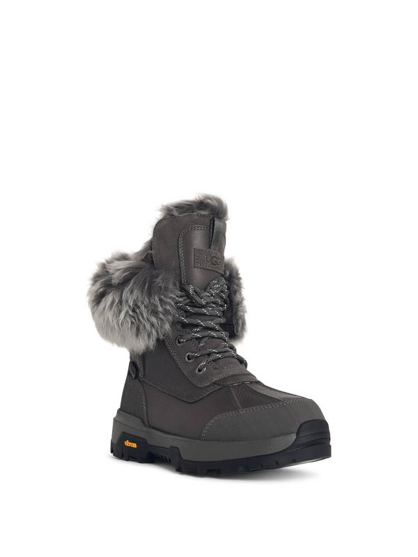 UGG: Stiefel online - Stiefel - Grau