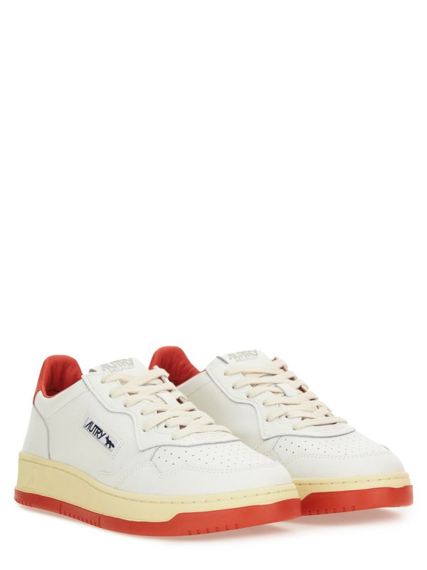 AUTRY: sneakers online - Sneaker bassa da medaglia