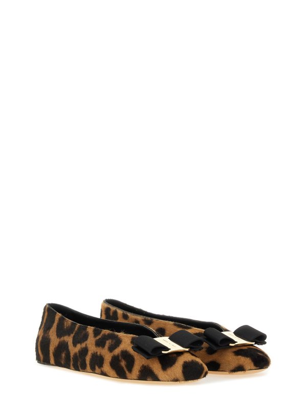 FERRAGAMO: Bailarinas online - Bailarinas - Estampado Animalier