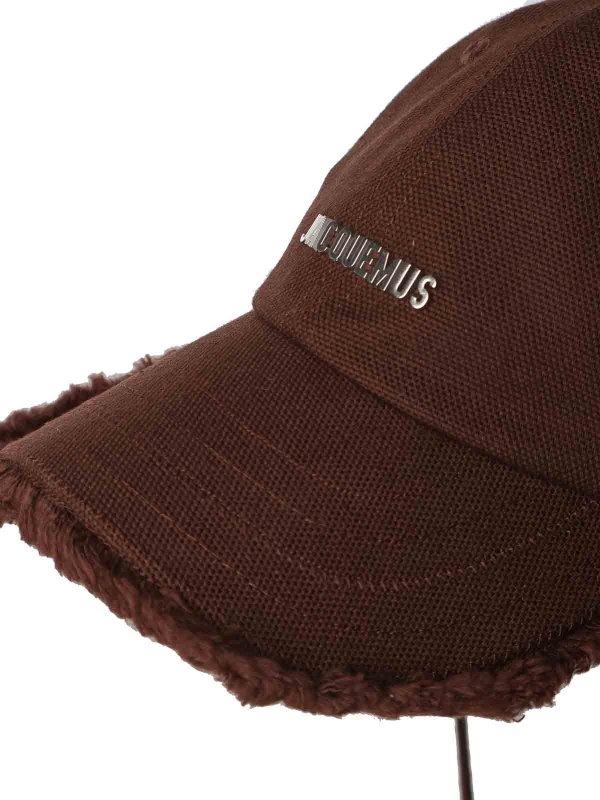 Hut - Braun shop online: JACQUEMUS