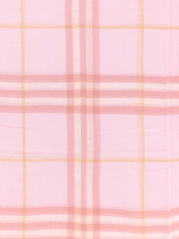 BURBERRY: sciarpe e foulard online - Sciarpa In Lana Con Motivo  Check