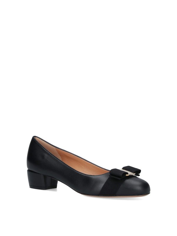 FERRAGAMO: Pumps online - Pumps - Schwarz