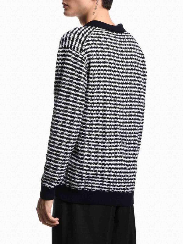 EMPORIO ARMANI: クルーネック online - クルーネック - 白