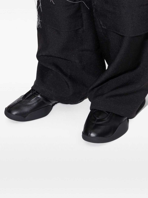 Y-3: trainers online - Regu Leather Sneakers