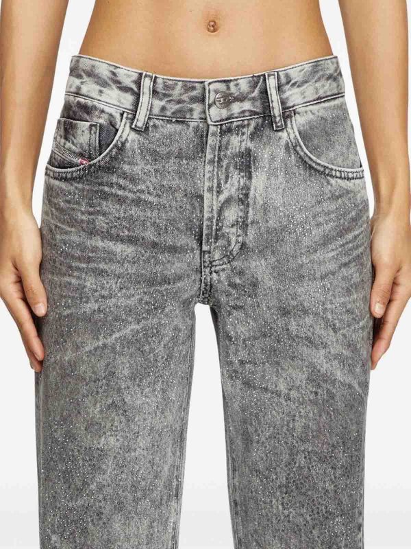 Jeans shop online: DIESEL