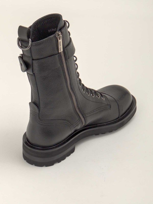 アンクルブーツ - 黒 shop online: ROBERTO CAVALLI