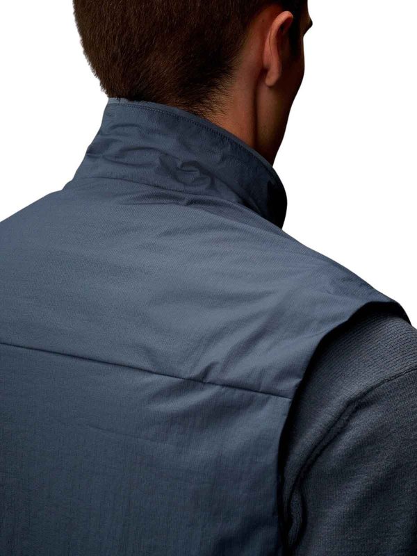 C.P. COMPANY buy online Weste - Blau