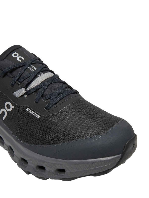 The Best Shops ON RUNNING: スニーカー - ブルー