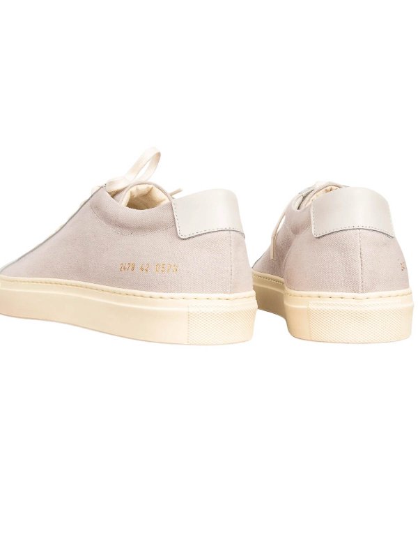 Sneakers shop online: COMMON PROJECTS