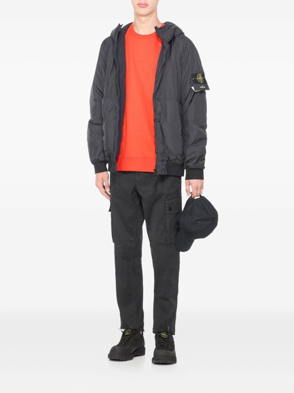 クルーネック - 赤 shop online: STONE ISLAND