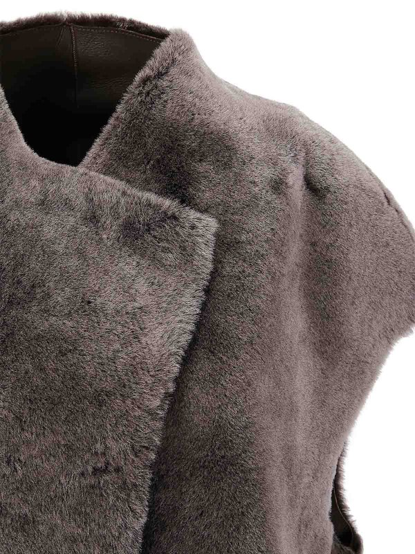 The Best Shops DESA 1972: Fur & Shearling Coats - Reversible Shearling Cropped Gilet
