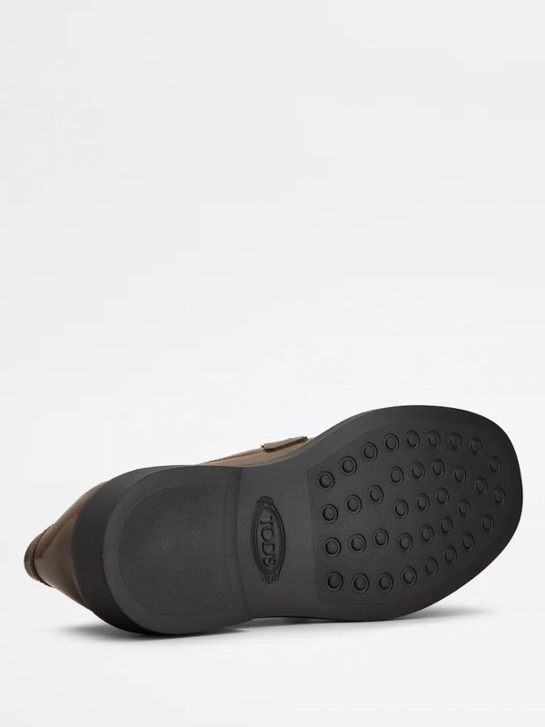 ローファー - ブラウン shop online: TOD