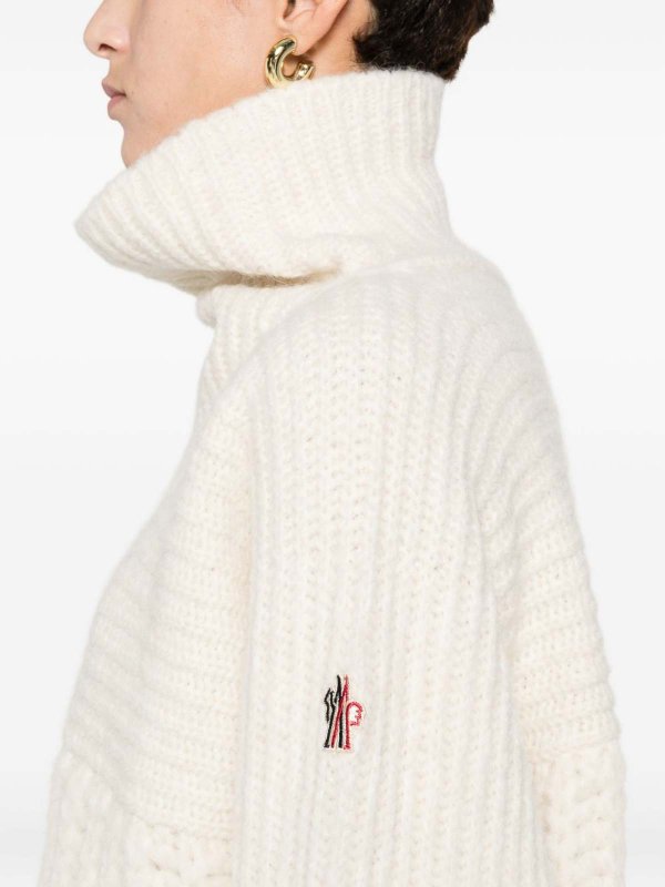 Pull Col Rond - Beige shop online: MONCLER