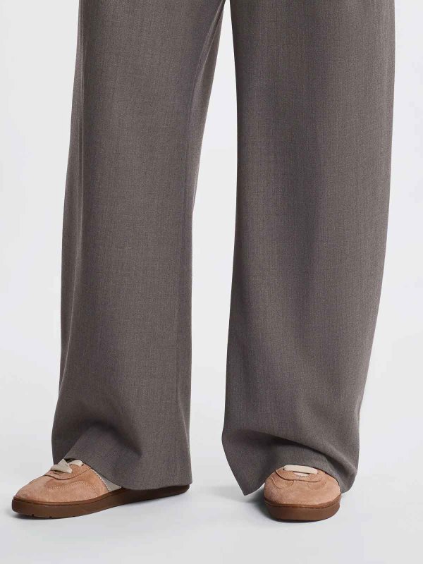 trainers shop online Totes