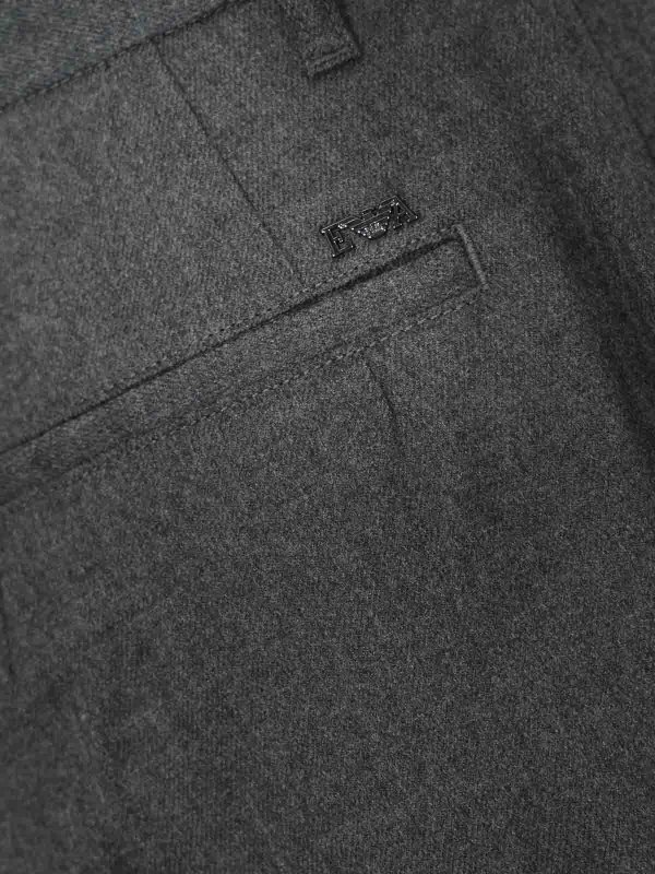 The Best Shops EMPORIO ARMANI: Pantalones casual - Pantalón Casual - Gris