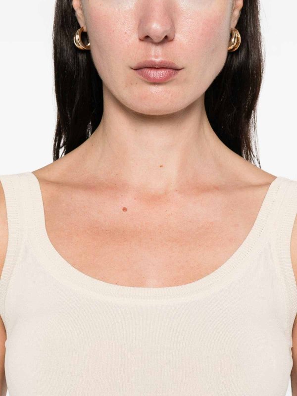 BLUGIRL: Suéteres con cuello pico online - Suéter Cuello Redondo - Crema