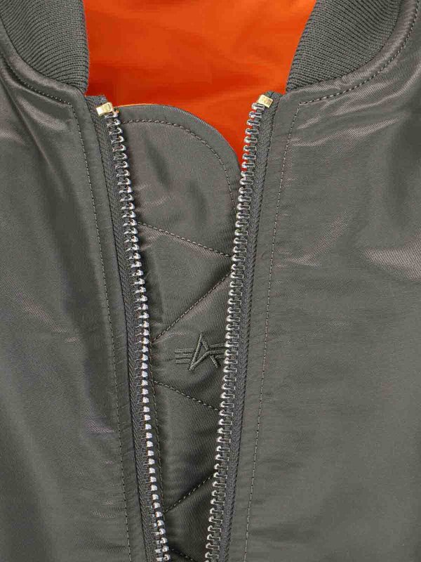 The Best Shops ALPHA INDUSTRIES: Chaqueta Bomber - Gris