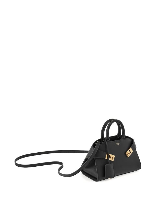 Bolso Shopping - Negro shop online: FERRAGAMO