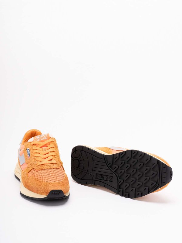 スニーカー - オレンジ shop online: AUTRY