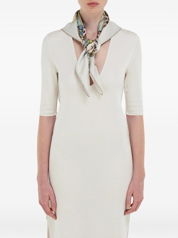 ストール/ショール - 緑 shop online: SALVATORE FERRAGAMO