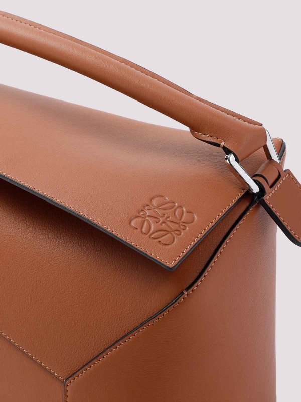 Sac Porté Épaule - Beige shop online: LOEWE