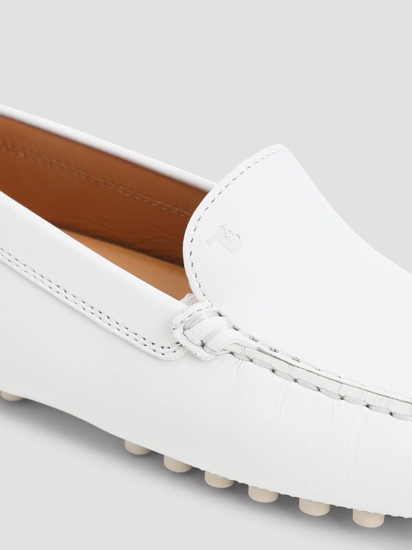 ローファー - 白 shop online: TOD