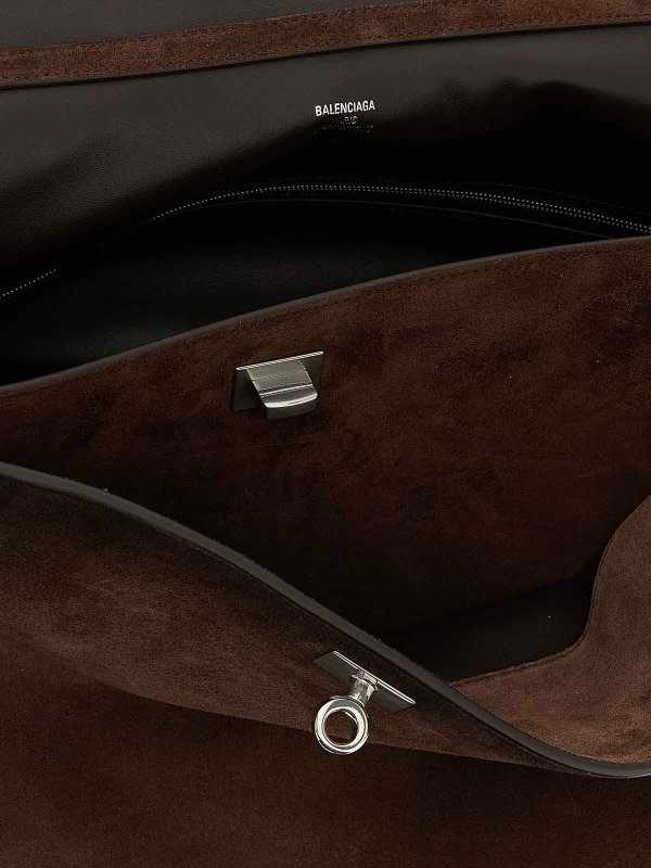 ショルダーバッグ - ブラウン shop online: BALENCIAGA
