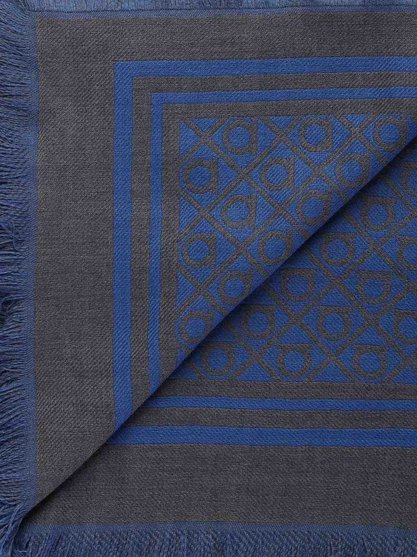 SALVATORE FERRAGAMO: スカーフ online - スカーフ - ブルー