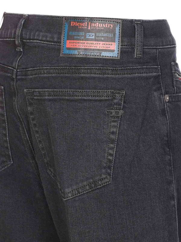 The Best Shops DIESEL: ストレートジーンズ - ストレートジーンズ - 黒