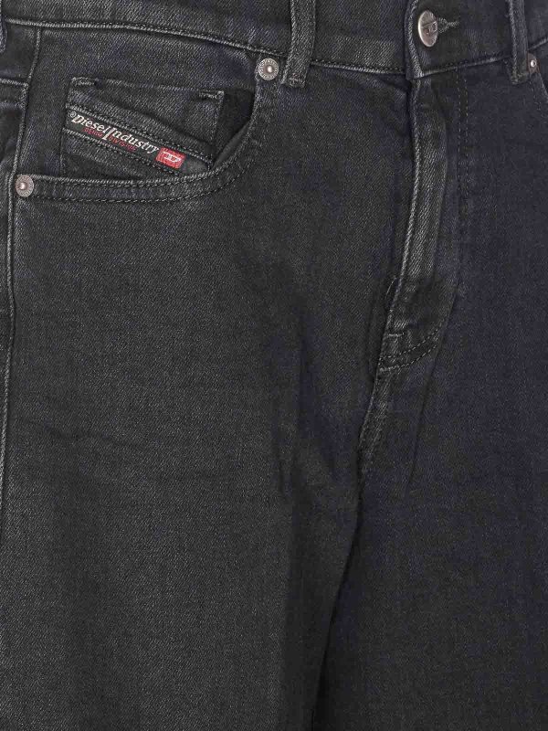 ストレートジーンズ - 黒 Replica 
online: DIESEL