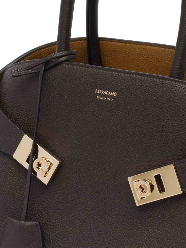 トートバッグ - ブラウン shop online: FERRAGAMO