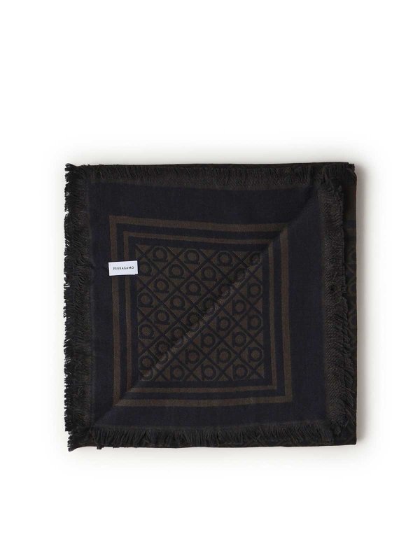 The Best Shops SALVATORE FERRAGAMO: スカーフ - スカーフ - 赤