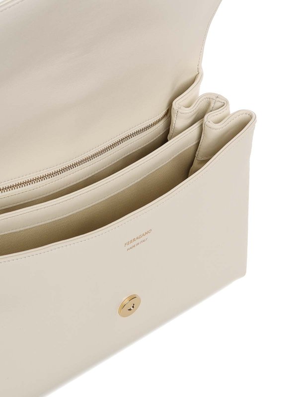 ショルダーバッグ - ベージュ shop online: FERRAGAMO