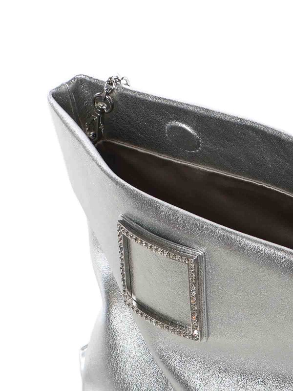 クラッチバッグ - 銀 shop online: ROGER VIVIER
