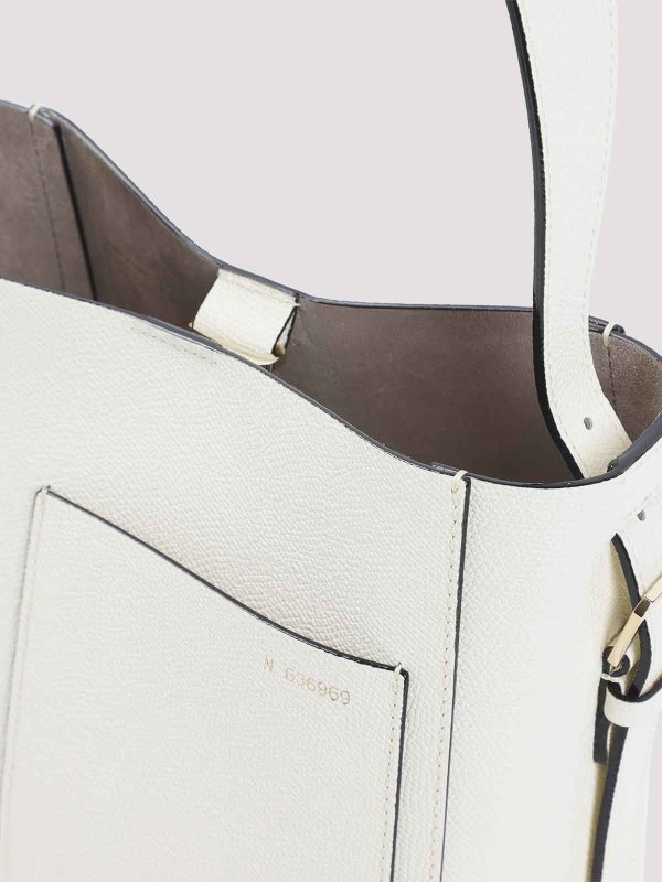 バケットバッグ - 白 shop online: VALEXTRA