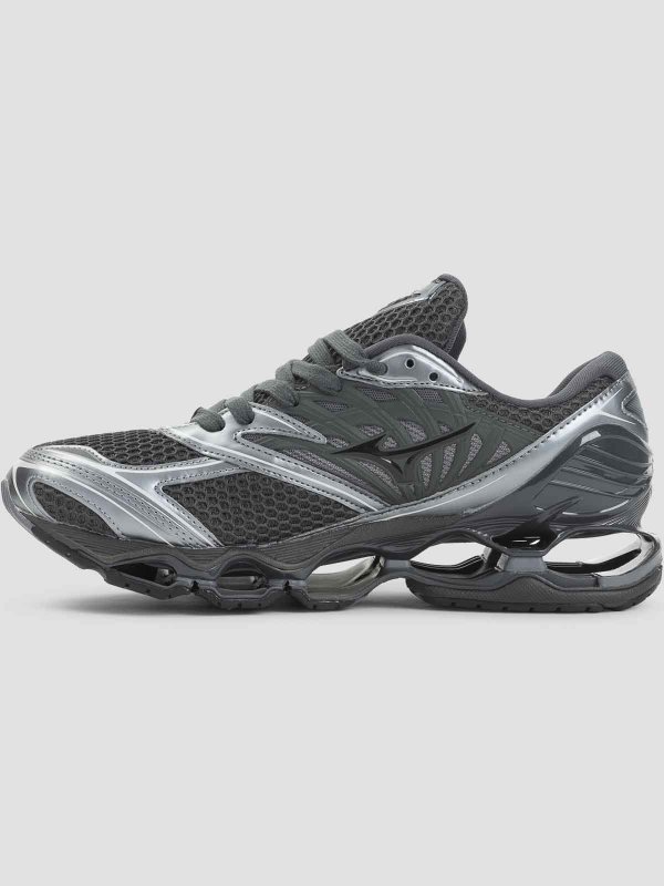 MIZUNO: Chaussures de sport online - Baskets - Noir