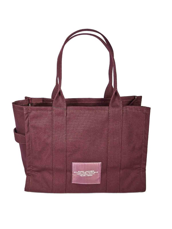 The Large Tote Replica 
online: MARC JACOBS