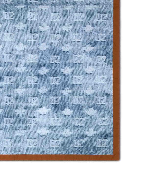 The Best Shops DSQUARED2: Écharpes - Écharpe - Clair Délavé