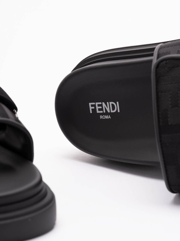 The Best Shops FENDI: Slides