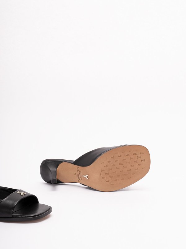 サンダル - 黒 shop online: PATRIZIA PEPE