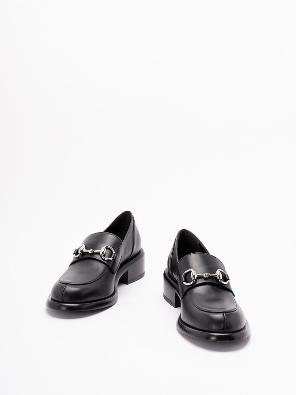 GUCCI: Loafers & Slippers online - Savoy Loafers With Horsebit