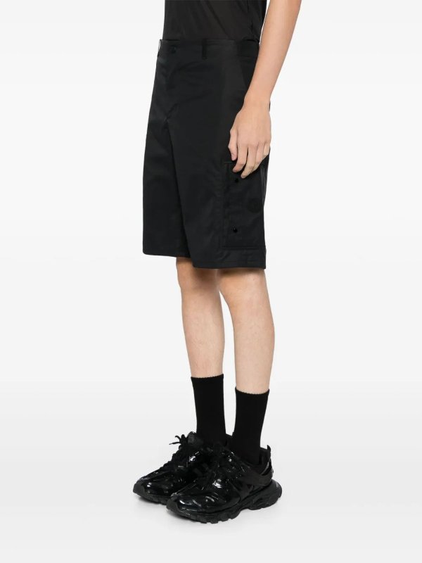 The Best Shops MONCLER: トラウザーショーツ - ショートパンツ - 黒
