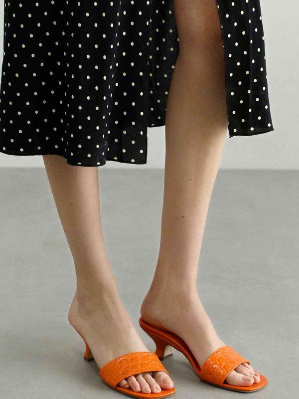 BY FAR buy online Chinelas - Naranja