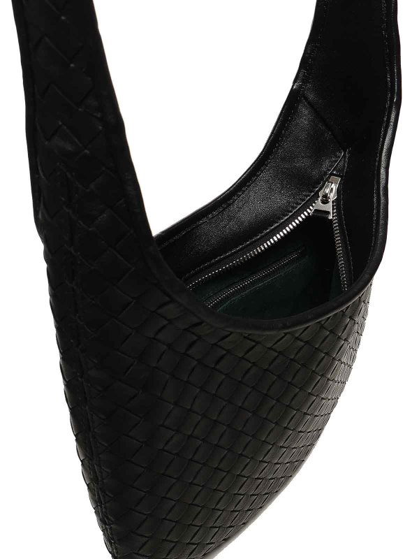 クロスボディバッグ - 黒 shop online: BOTTEGA VENETA