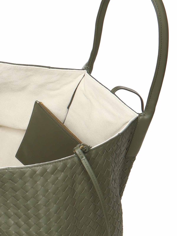 トートバッグ - ブルー shop online: BOTTEGA VENETA