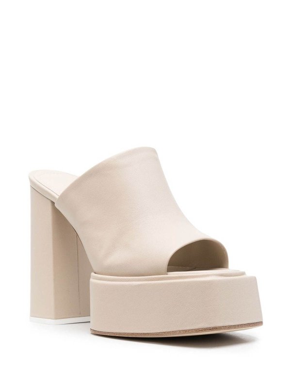 3JUIN: Mules online - Mules - Beige