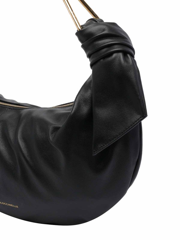 ショルダーバッグ - 黒 shop online: COCCINELLE