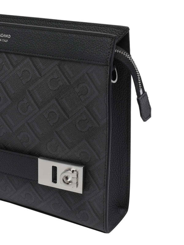 クロスボディバッグ - 黒 shop online: FERRAGAMO